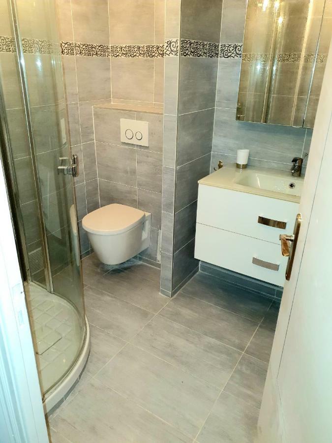 דירות אנטיב Charmant 3 Pieces A 200 M De La Mer. מראה חיצוני תמונה